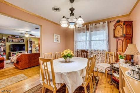 606 Knopf Street Linden NJ 07036