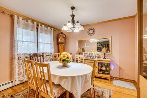 606 Knopf Street Linden NJ 07036