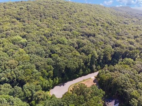 7 Settlers Ridge Court Washington NJ 07853