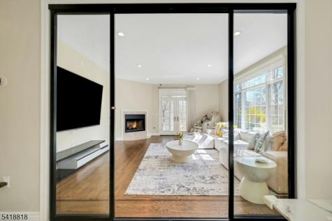 26 Sunset Road Livingston NJ 07039