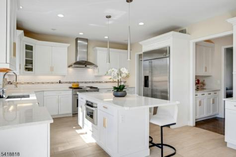 26 Sunset Road Livingston NJ 07039