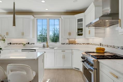 26 Sunset Road Livingston NJ 07039