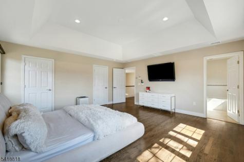 26 Sunset Road Livingston NJ 07039