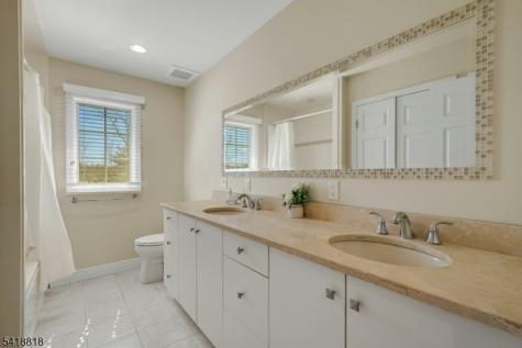 26 Sunset Road Livingston NJ 07039