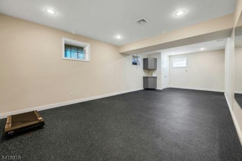 26 Sunset Road Livingston NJ 07039