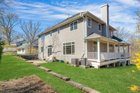26 Sunset Road Livingston NJ 07039