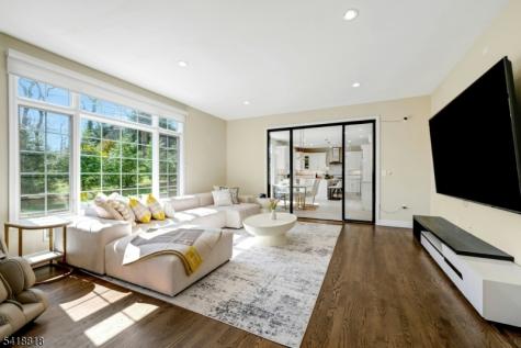 26 Sunset Road Livingston NJ 07039