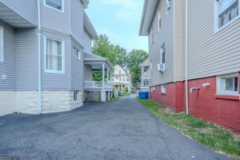 95 Beech Street East Orange NJ 07018