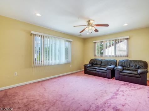 24 Winthrop Road Edison NJ 08817