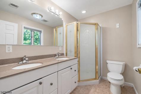 24 Winthrop Road Edison NJ 08817