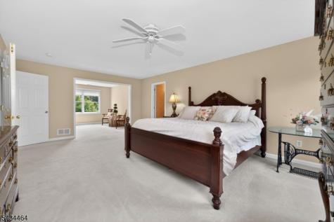 1 Trubek Farm Road Clinton NJ 08801