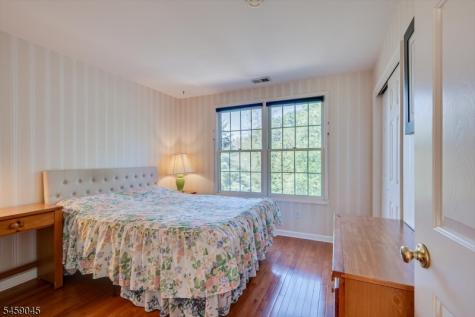 3 Summer Cottage Lane Franklin NJ 08823