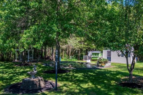 3 Summer Cottage Lane Franklin NJ 08823