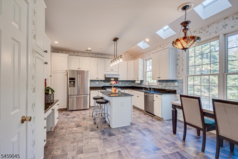 3 Summer Cottage Lane Franklin NJ 08823