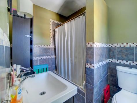 165 Dodd Street East Orange NJ 07017