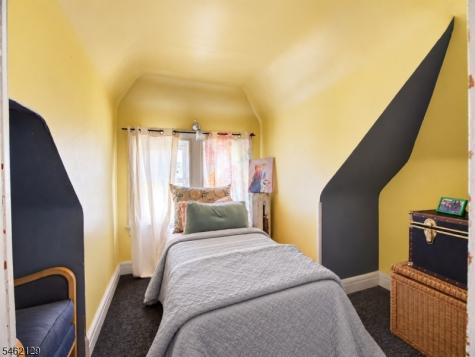 165 Dodd Street East Orange NJ 07017