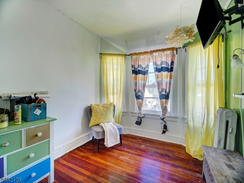 165 Dodd Street East Orange NJ 07017