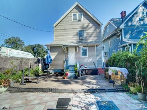 165 Dodd Street East Orange NJ 07017