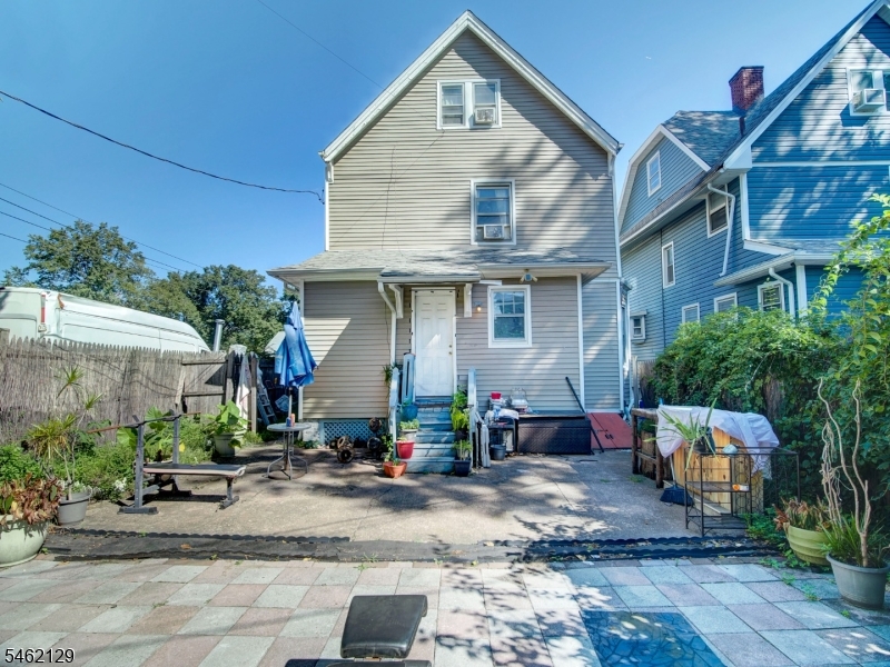165 Dodd Street East Orange NJ 07017