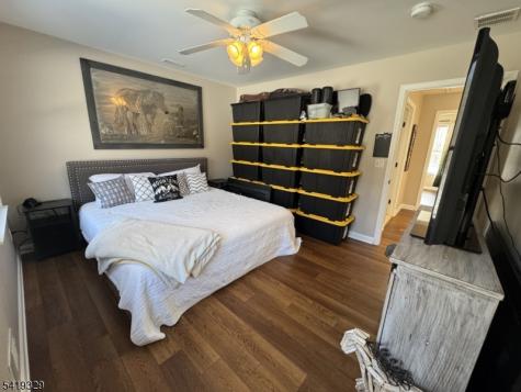 61 E Shore Lake Owassa Road Frankford NJ 07860