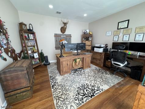 61 E Shore Lake Owassa Road Frankford NJ 07860