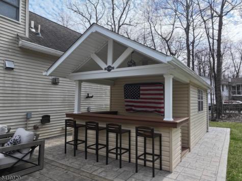 61 E Shore Lake Owassa Road Frankford NJ 07860