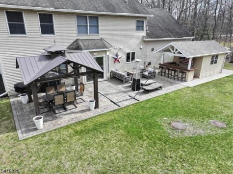 61 E Shore Lake Owassa Road Frankford NJ 07860