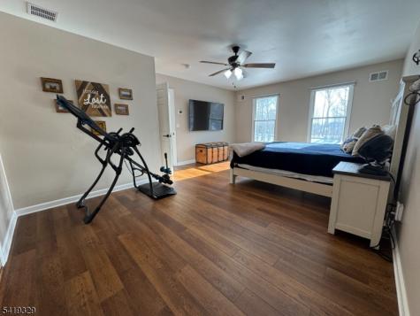 61 E Shore Lake Owassa Road Frankford NJ 07860