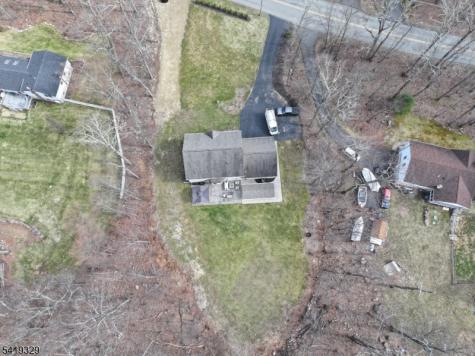 61 E Shore Lake Owassa Road Frankford NJ 07860
