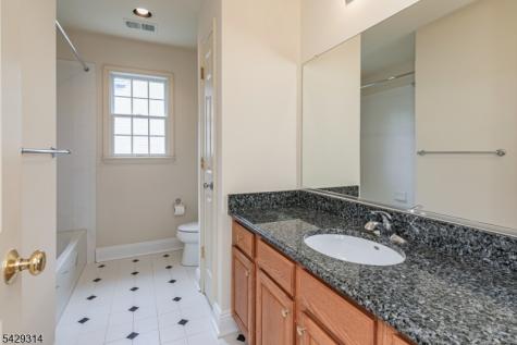27 Bethpage Drive Montgomery NJ 08558