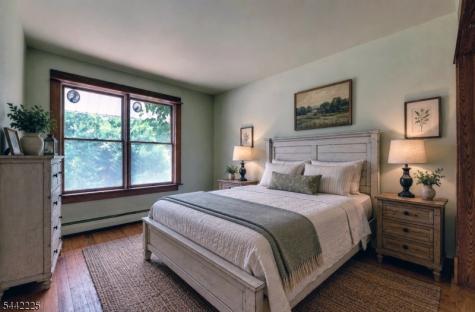 8 Brian Court Pequannock NJ 07440