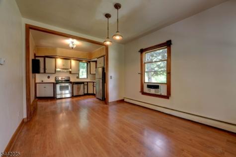 8 Brian Court Pequannock NJ 07440