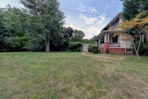 8 Brian Court Pequannock NJ 07440