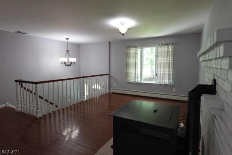 285 Axford Avenue Oxford NJ 07863