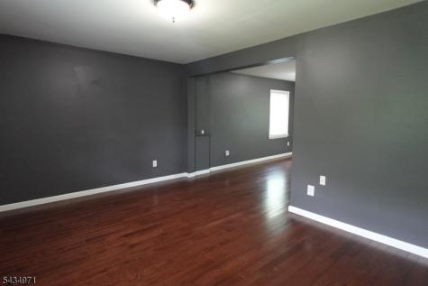285 Axford Avenue Oxford NJ 07863