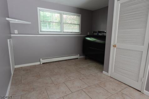 285 Axford Avenue Oxford NJ 07863