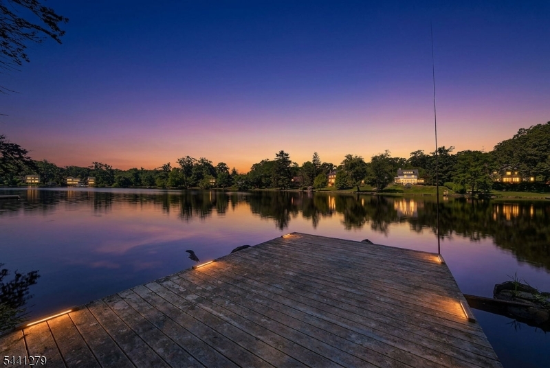 44 Glen Road Mountain Lakes NJ 07046