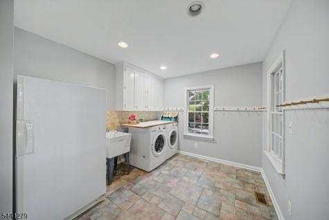 44 Glen Road Mountain Lakes NJ 07046