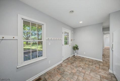 44 Glen Road Mountain Lakes NJ 07046