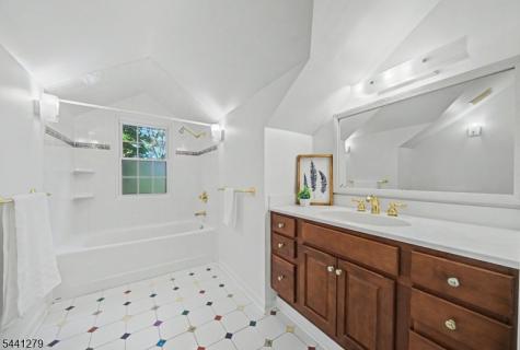 44 Glen Road Mountain Lakes NJ 07046