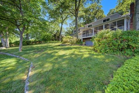44 Glen Road Mountain Lakes NJ 07046