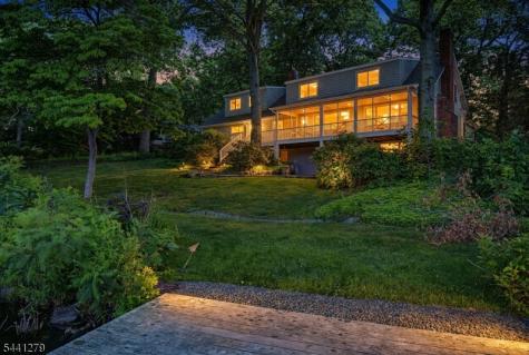 44 Glen Road Mountain Lakes NJ 07046