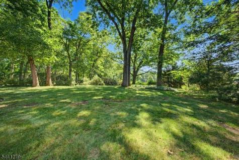 44 Glen Road Mountain Lakes NJ 07046