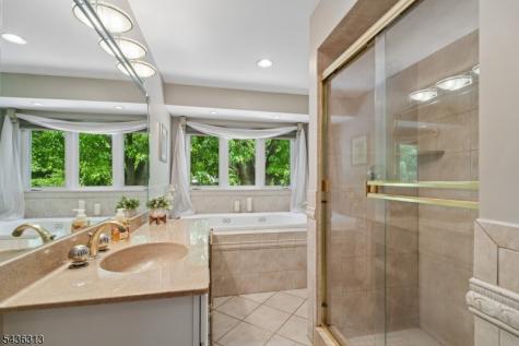 18 Mary Ellen Drive Edison NJ 08820