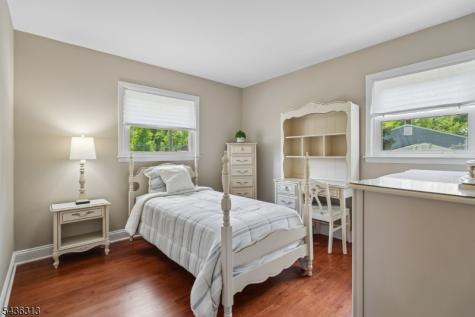 18 Mary Ellen Drive Edison NJ 08820