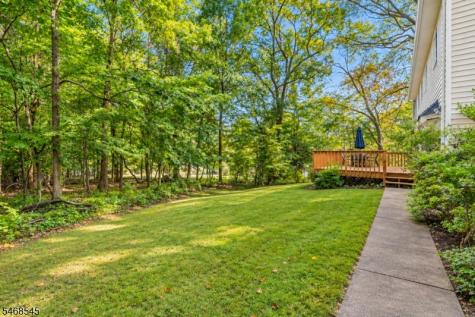 8 Hathaway Drive New Providence NJ 07974
