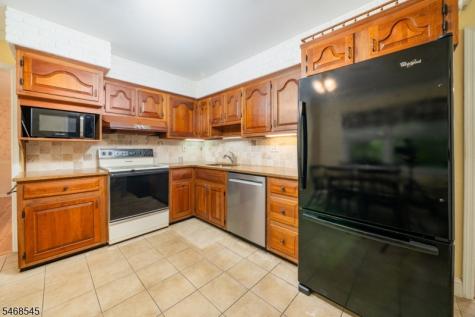 8 Hathaway Drive New Providence NJ 07974