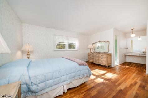 8 Hathaway Drive New Providence NJ 07974