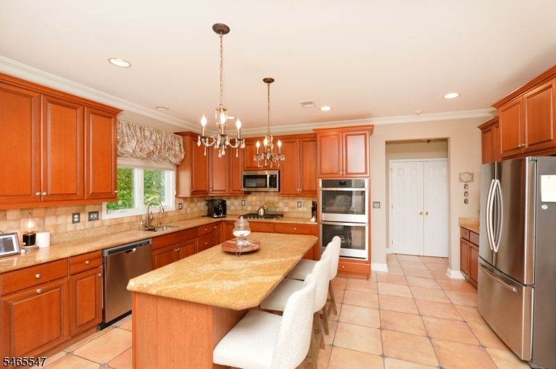 3 Bayberry Lane North Haledon NJ 07508