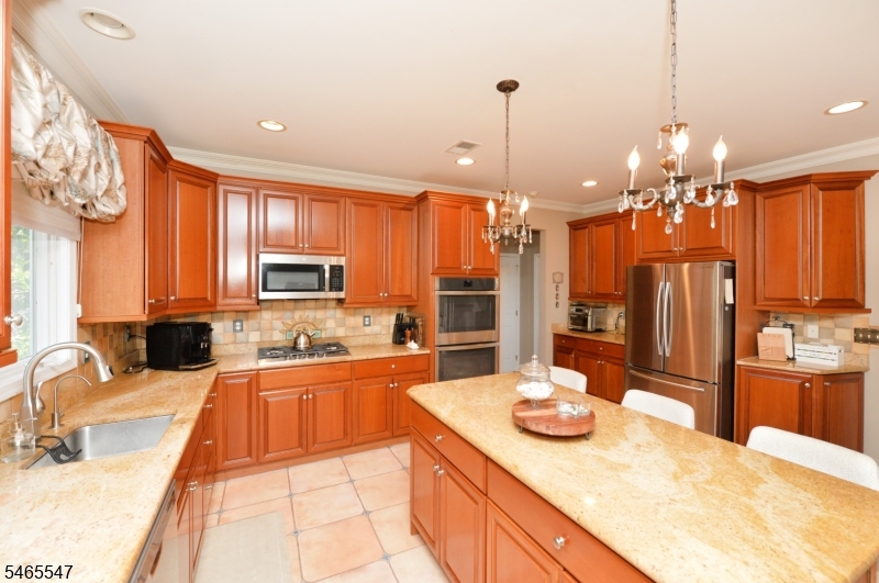 3 Bayberry Lane North Haledon NJ 07508